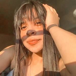 Meet your Posher, Coraima